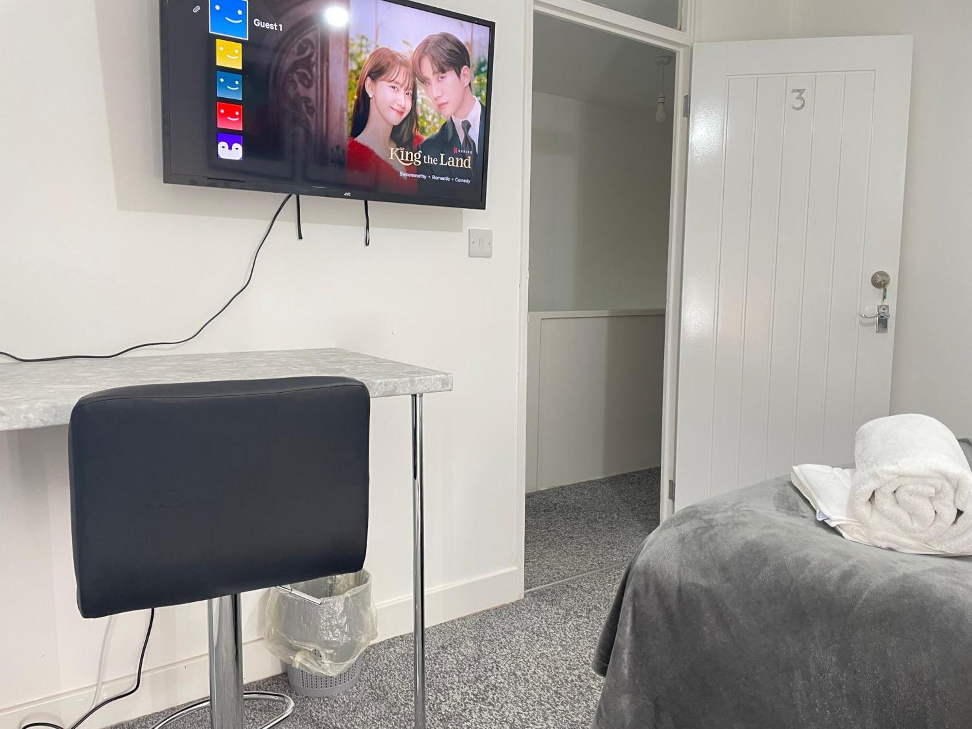 Guest house 4 Bedroom 2 Bathroom Shared House - Near Bhx And Nec