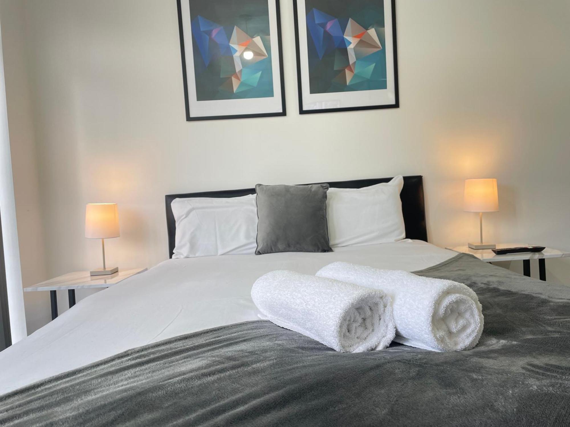 4 Bedroom 2 Bathroom Shared House - Near Bhx And Nec