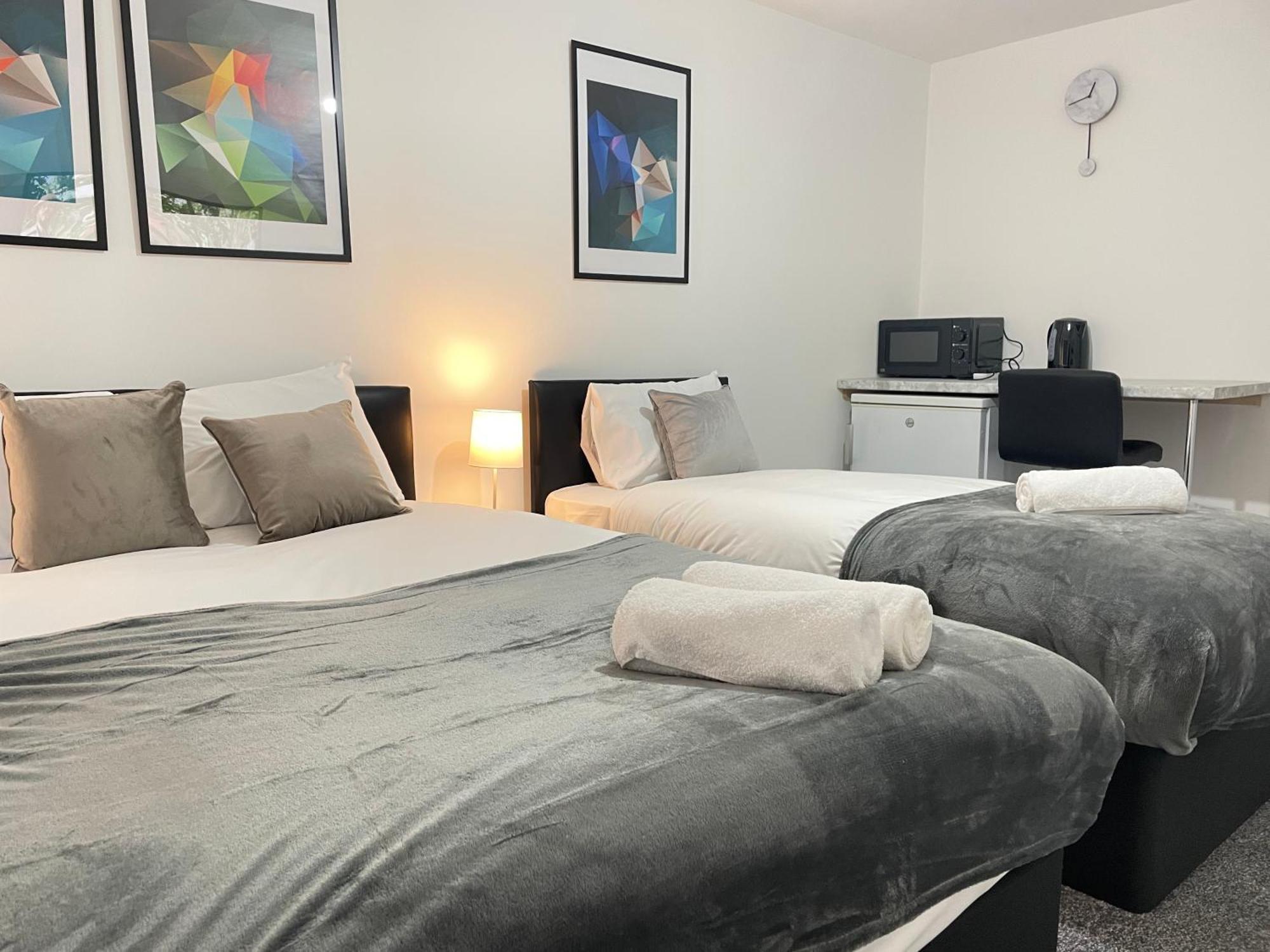 Guest house 4 Bedroom 2 Bathroom Shared House - Near Bhx And Nec