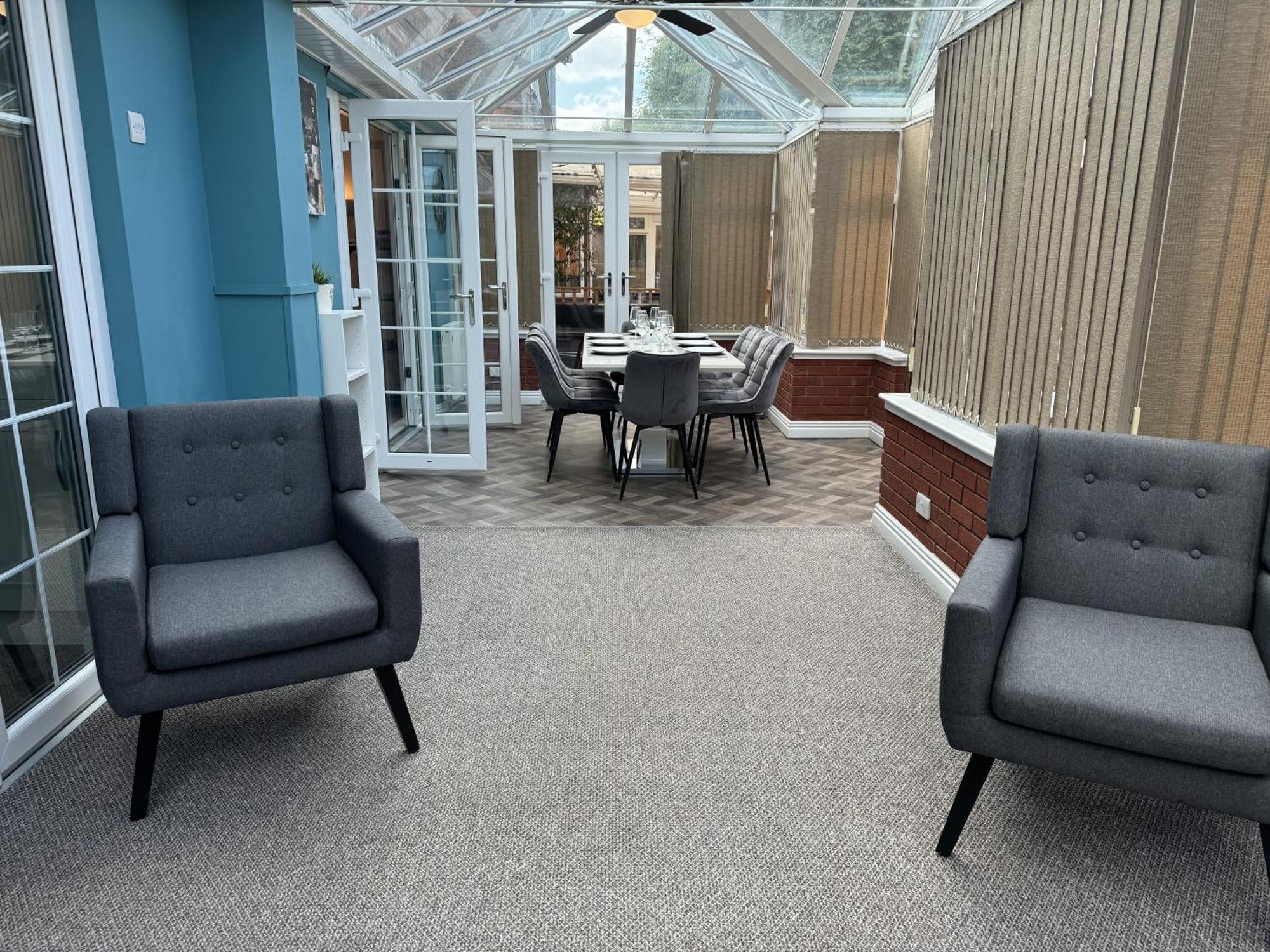 Holiday home Huge 9 Bed Sleeps 17, Near Nec, Centre, Hs2