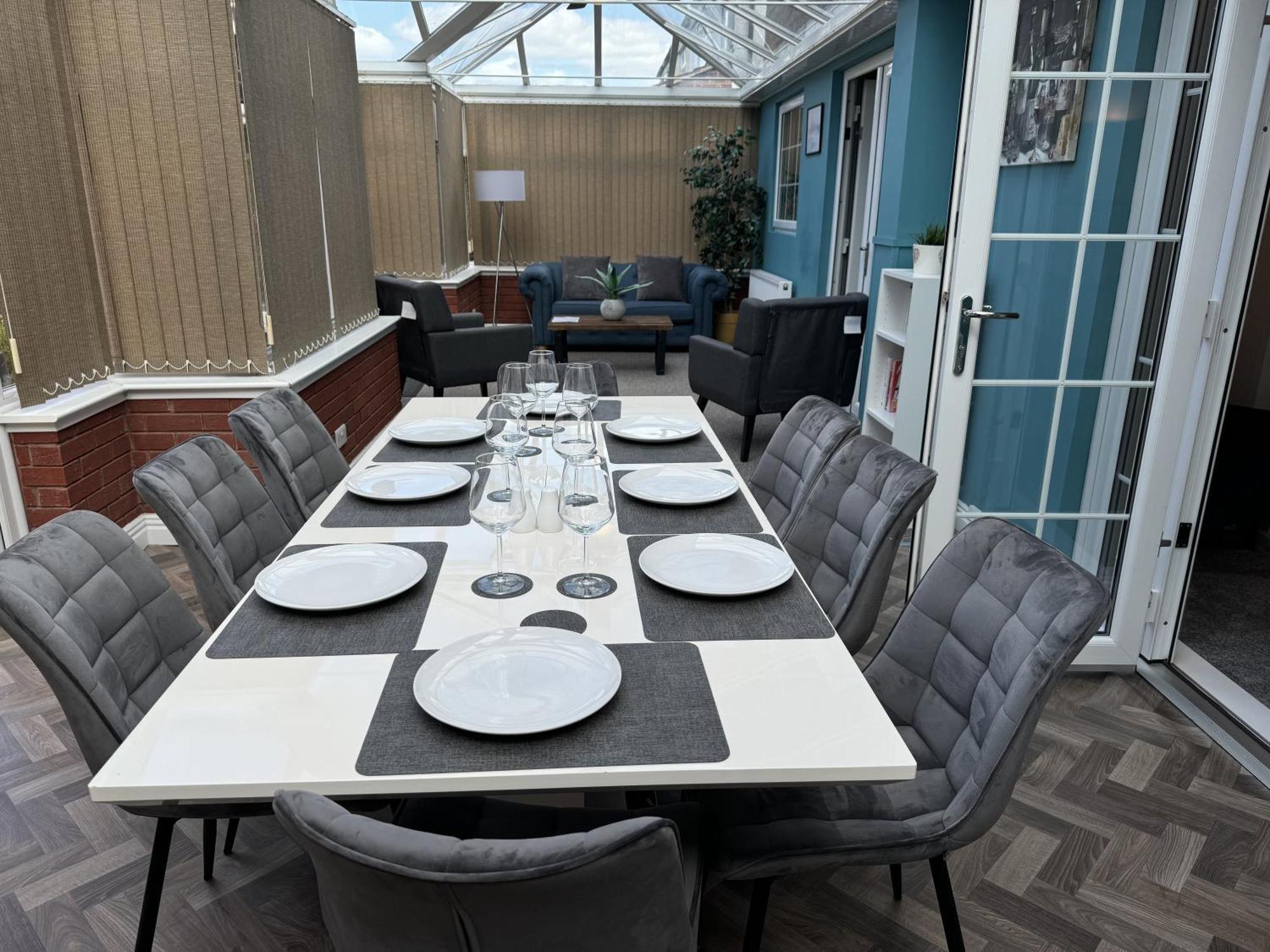 Holiday home Huge 9 Bed Sleeps 17, Near Nec, Centre, Hs2 Birmingham