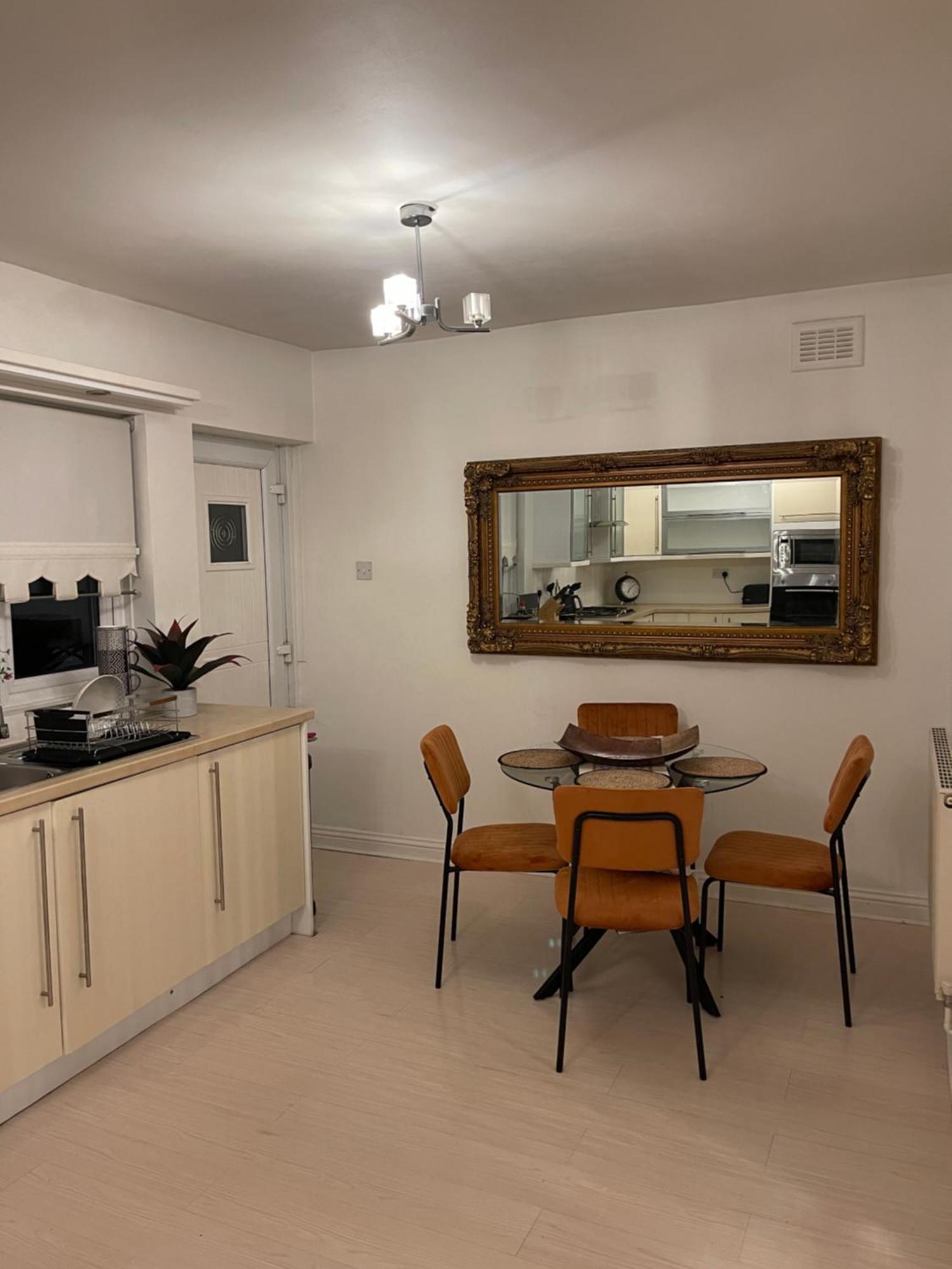 Holiday home Cosy & Private House - Free Parking, Nec, Airport, Bullring Birmingham
