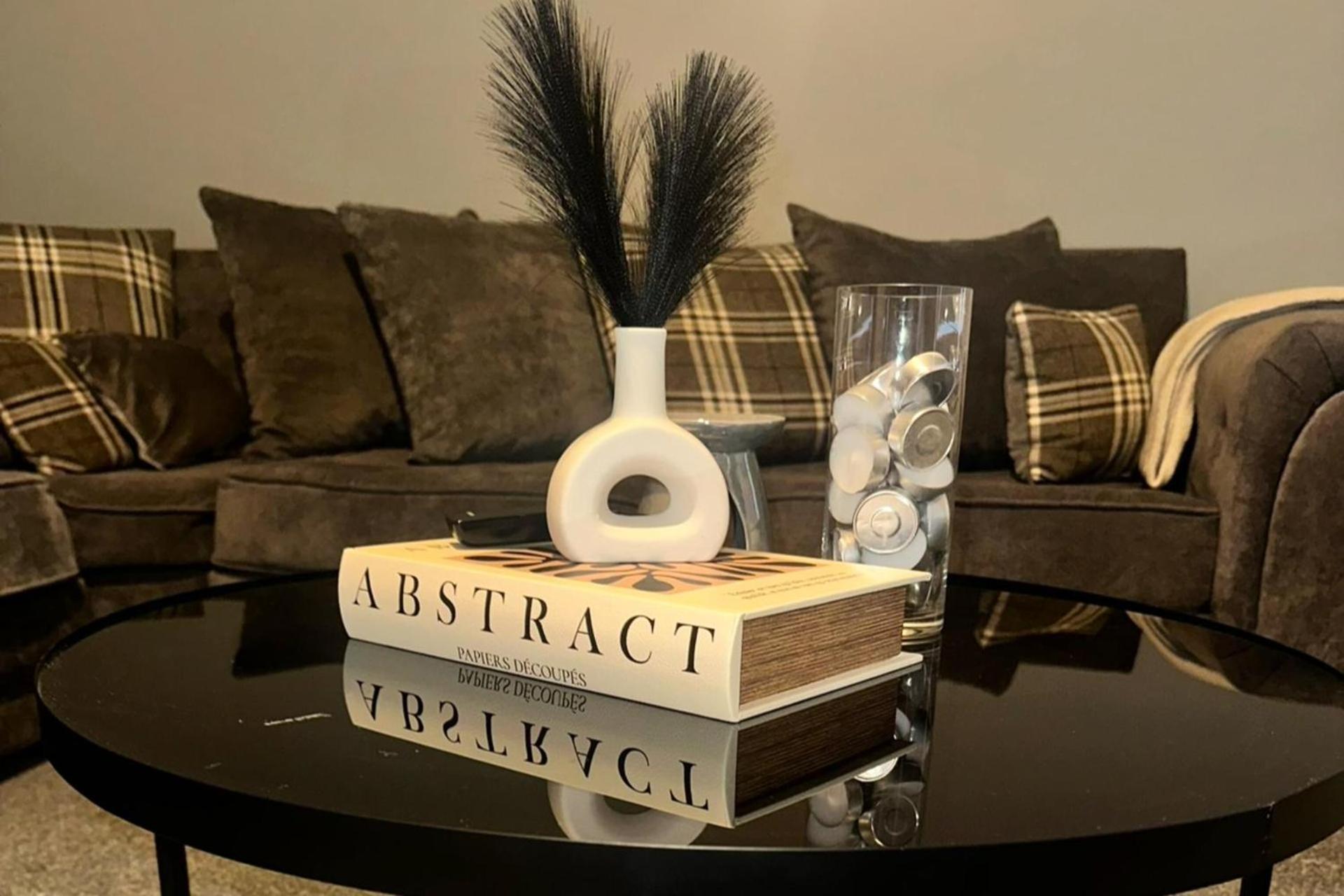 Apartment Chic Retreat In *