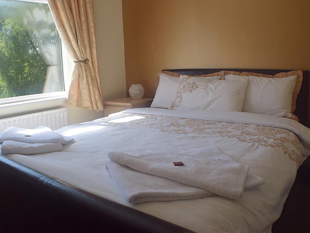 Broad Oaks Solihull