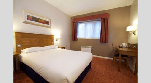 Travelodge Castle Bromwich Hotel 3*
