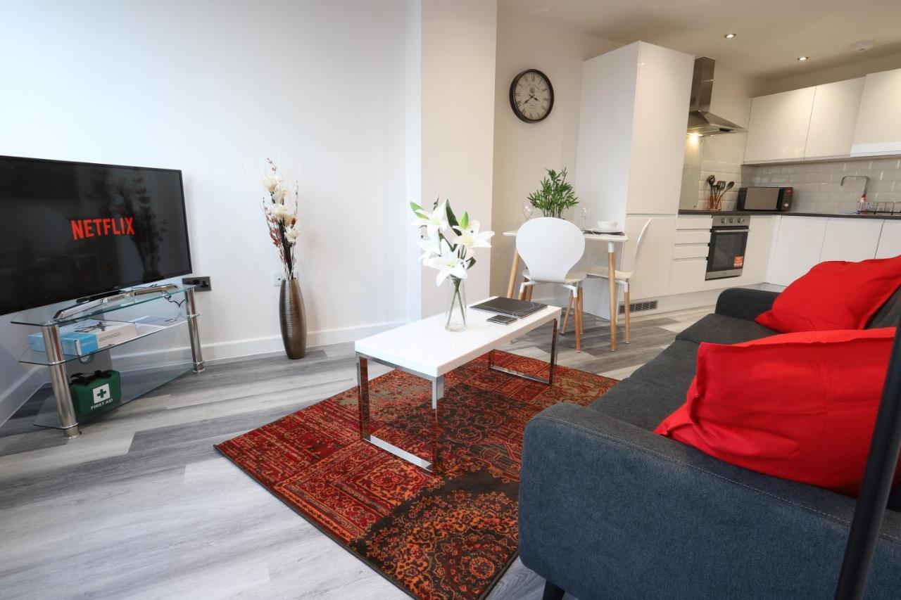Apartment Necairport Interchange Shortstay Homebase Birmingham