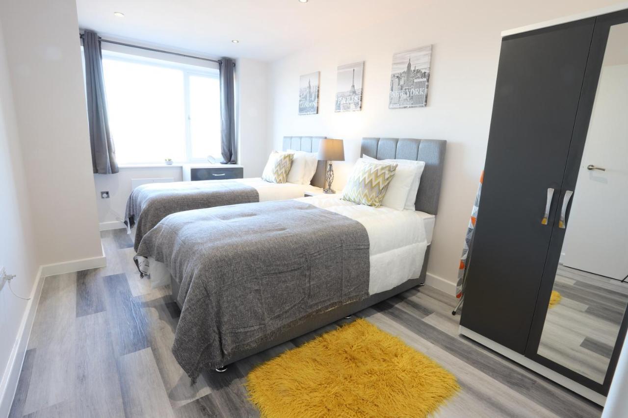 Apartment Necairport Interchange Shortstay Homebase Birmingham