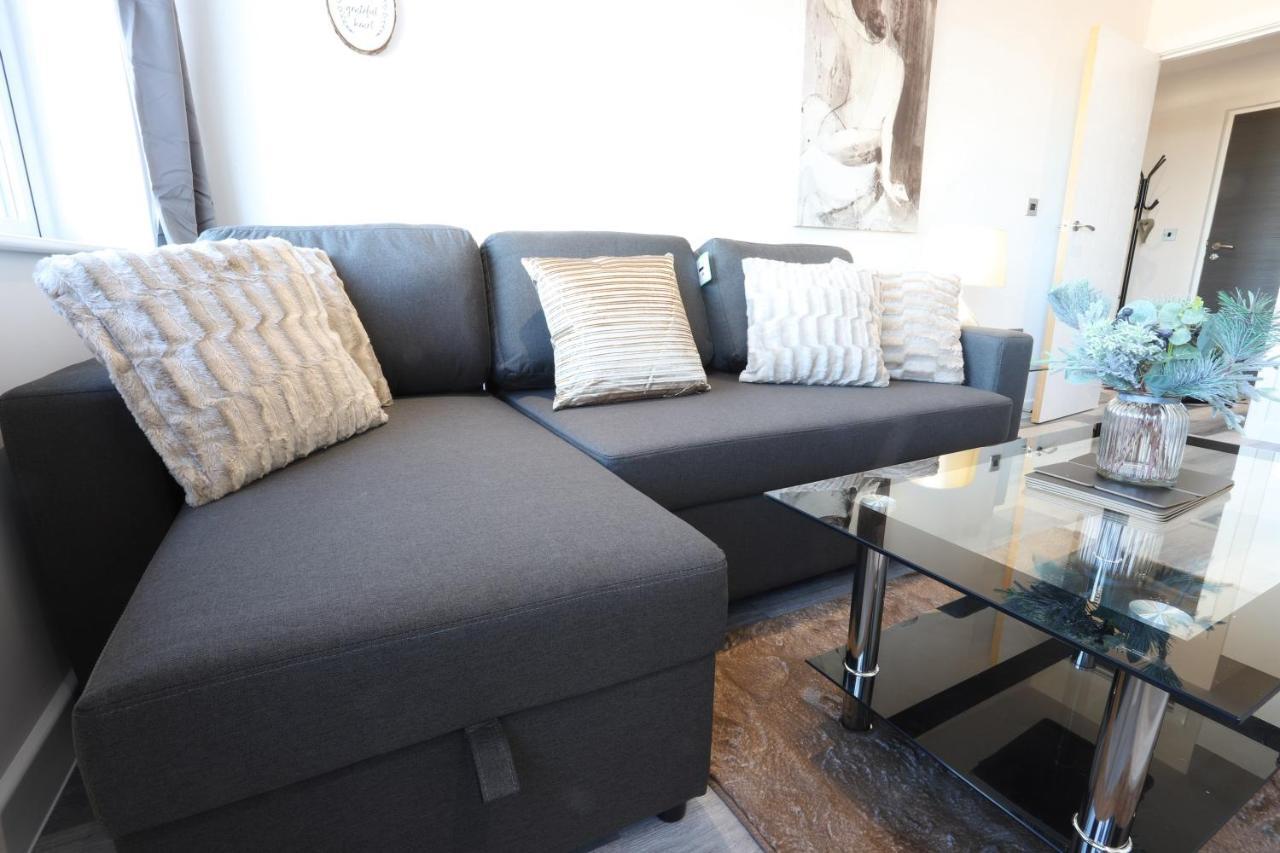 Necairport Interchange Shortstay Homebase Birmingham