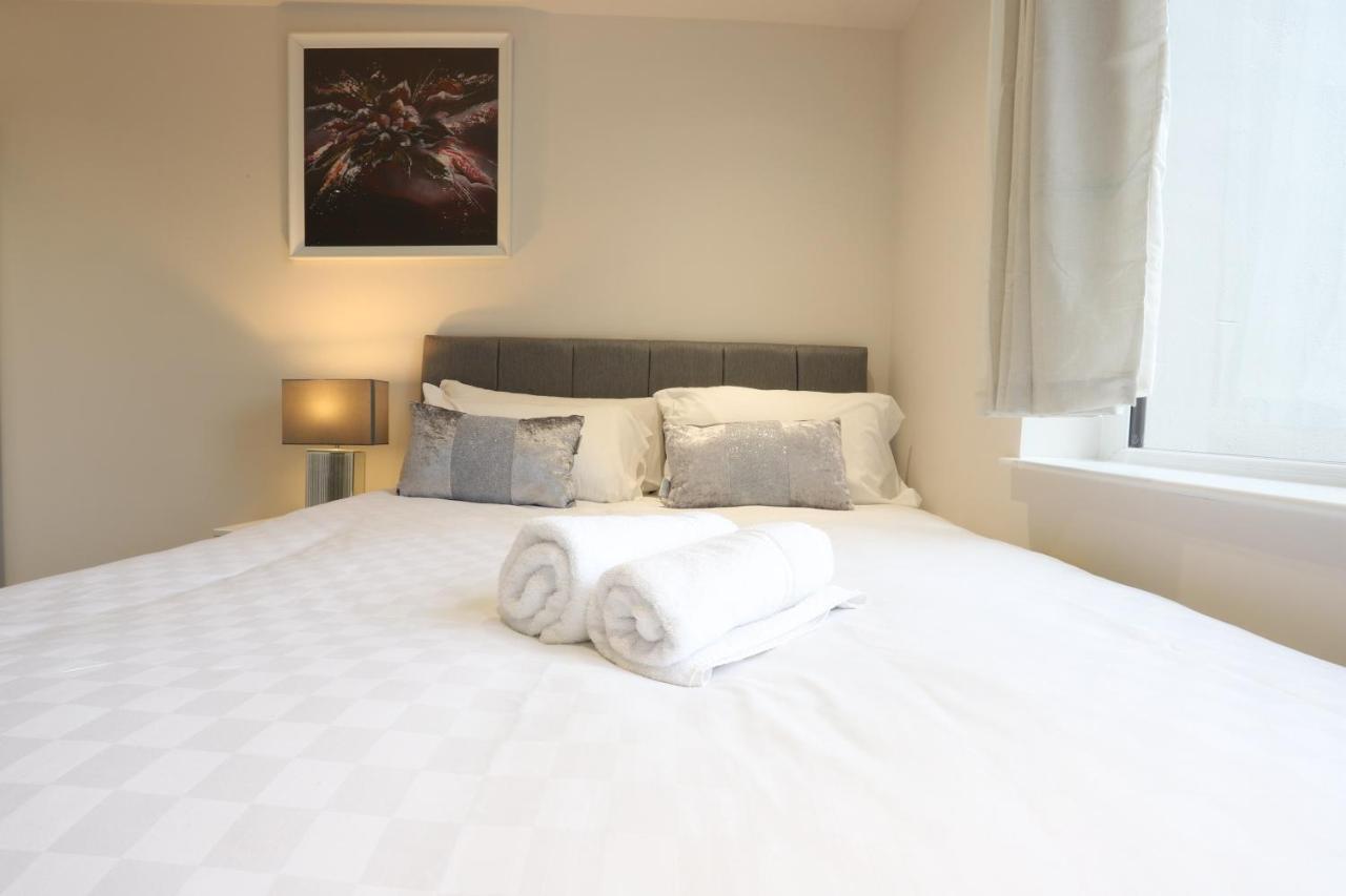 Necairport Interchange Shortstay Homebase *