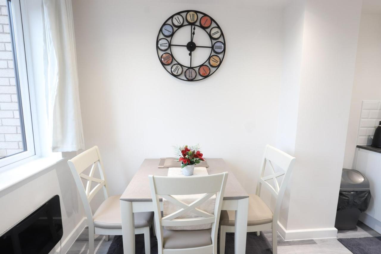 Apartment Necairport Interchange Shortstay Homebase Birmingham