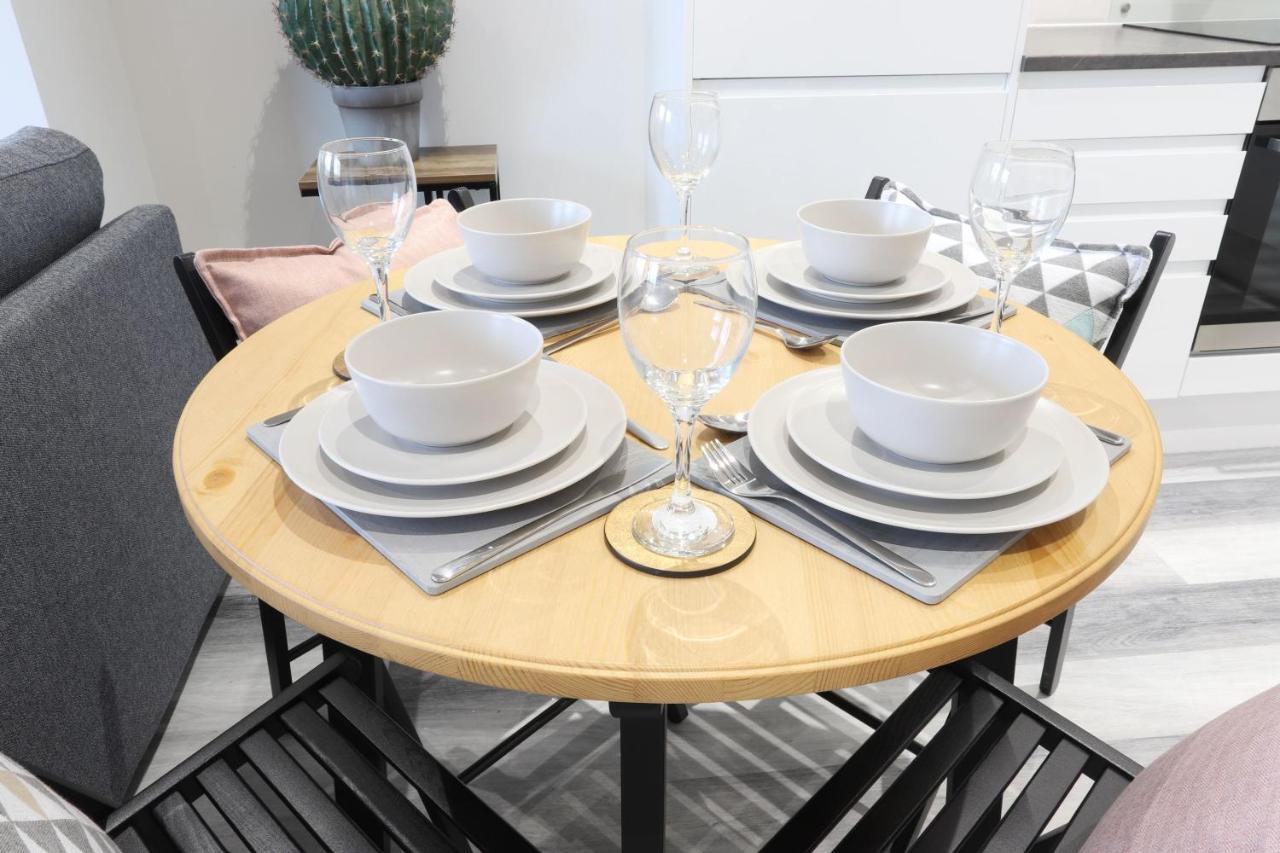 Necairport Interchange Shortstay Homebase * Birmingham