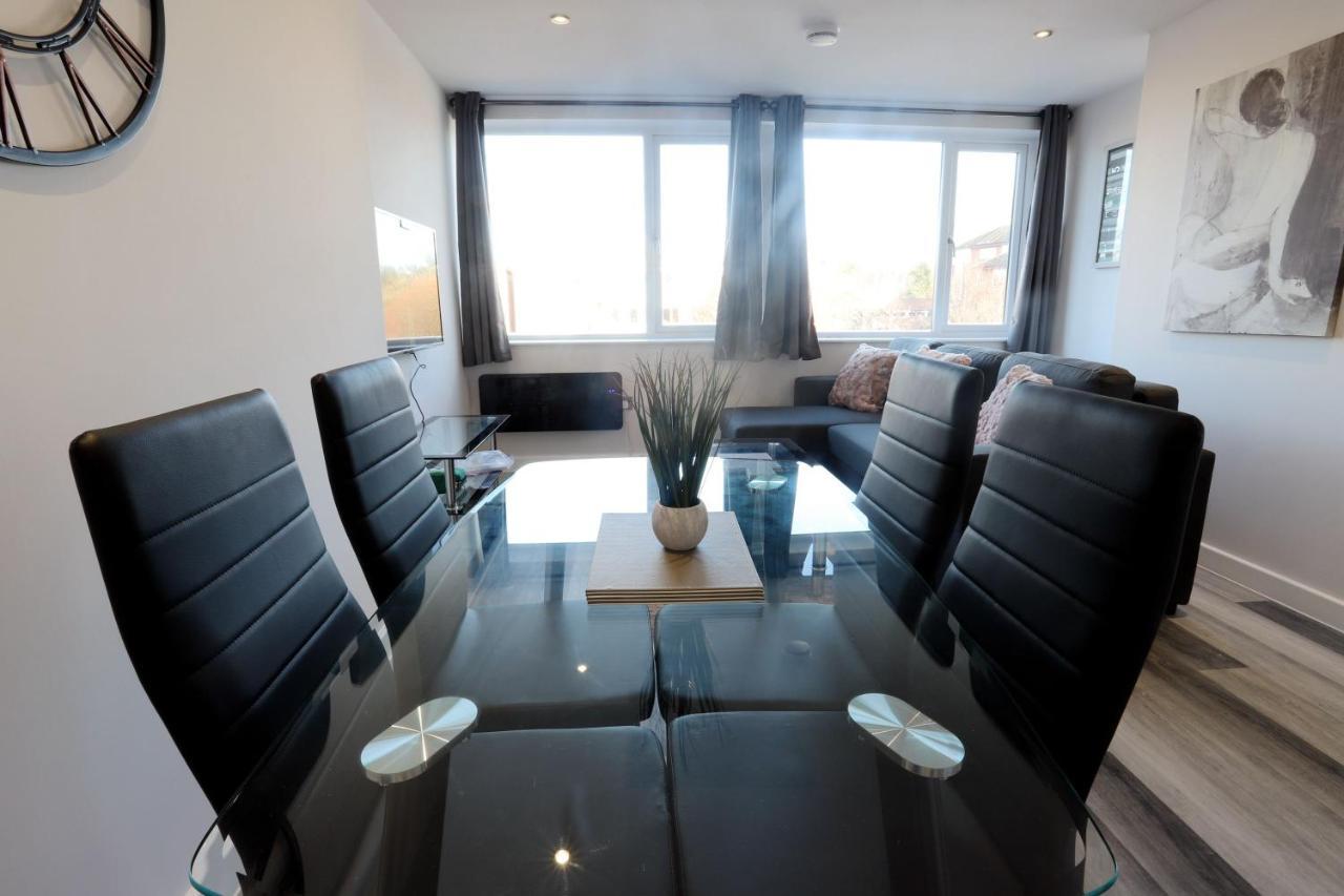 Necairport Interchange Shortstay Homebase Apartment *
