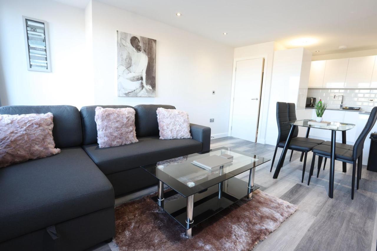 Necairport Interchange Shortstay Homebase Birmingham