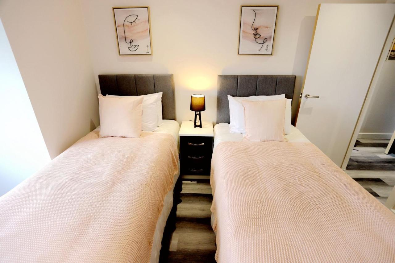 Necairport Interchange Shortstay Homebase Birmingham